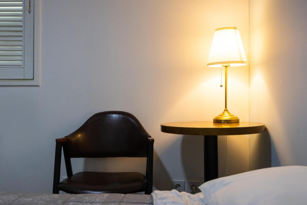 Hotel Junoh Seoel Buitenkant foto
