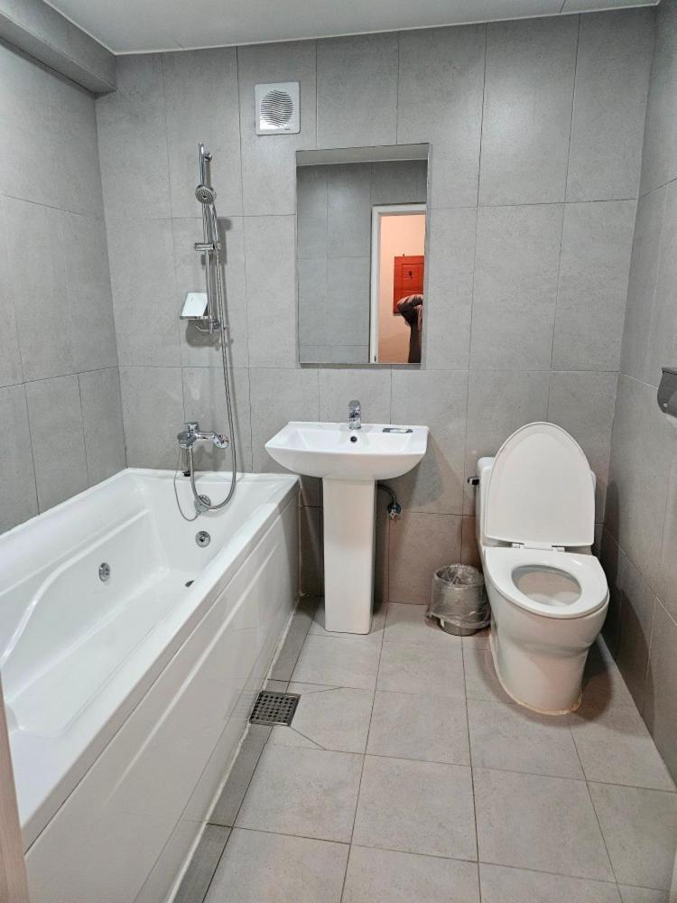 Hotel Junoh Seoel Buitenkant foto